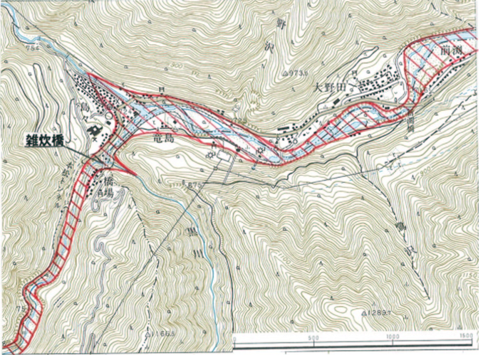 �}4�@�g�o�^������12km�����t�߂̌���^���̐���i1/2.5���n�`�}�u�g�c�v�C2001�N�C�����}�j�i�X�ق��C2007�j